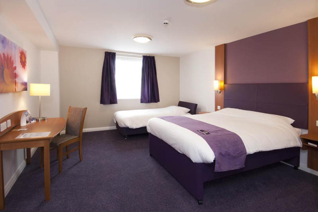 Premier Inn Birmingham City - Waterloo St エクステリア 写真