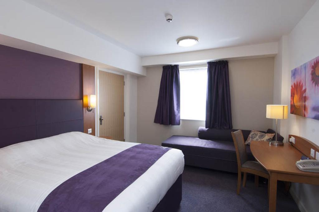 Premier Inn Birmingham City - Waterloo St 部屋 写真